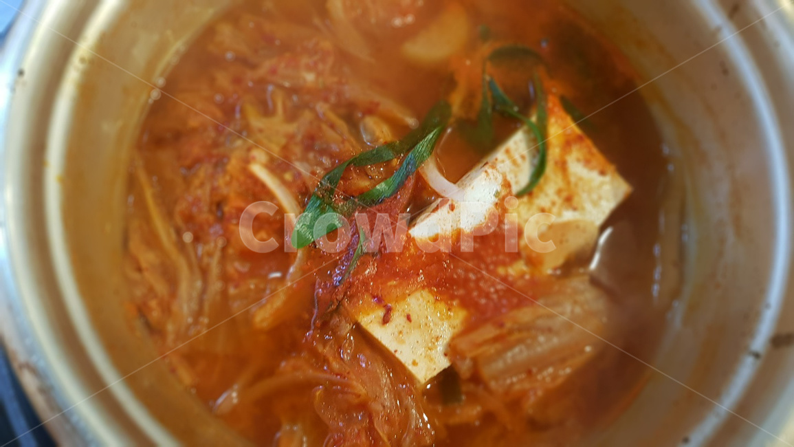 김치찌개,냄비김치찌개,한식,찌개류,음식