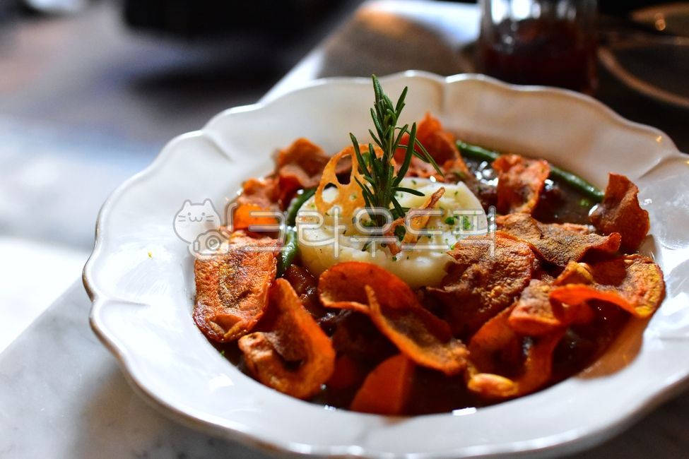 음식,식사,뷔프부르기뇽,프랑스,dish,요리,유럽,양식,파스타,이탈리아,이탈리아음식,부르기늉,음식,식재료,요리,food,cook,meal,dishes,food reserves,양식,서양음식,서양요리,western food,western dishes,western meal,western cook