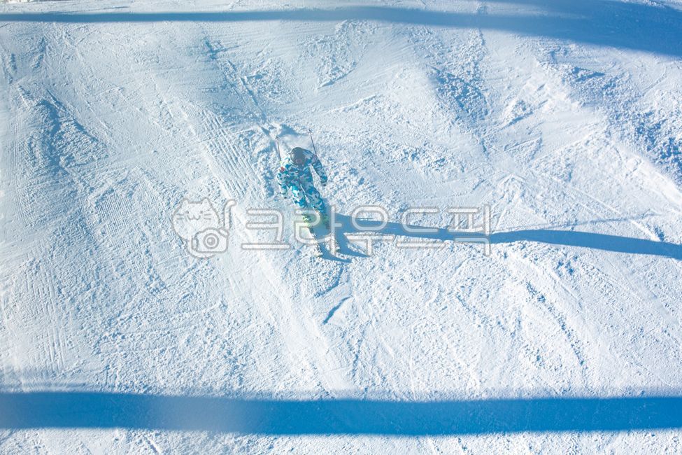 겨울스포츠,겨울스키,겨울풍경,설원,눈밭,눈,덕유산,스키,취미,그림자,무주,백설,산악지대,눈풍경,산,나무,눈덮힌나무,겨울산행,mountain,snow,winter,sports