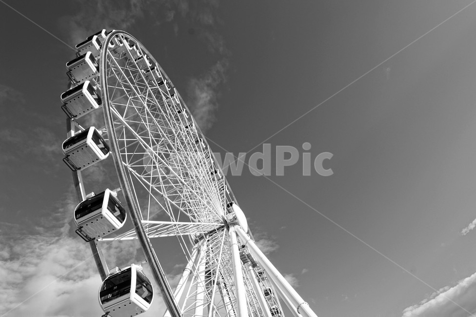 ferriswheel,wheel,관람차,monochrome,흑백사진,놀이공원,놀이동산,놀이터,amusement park,playground,흑백,모노톤,monochrome,black and white