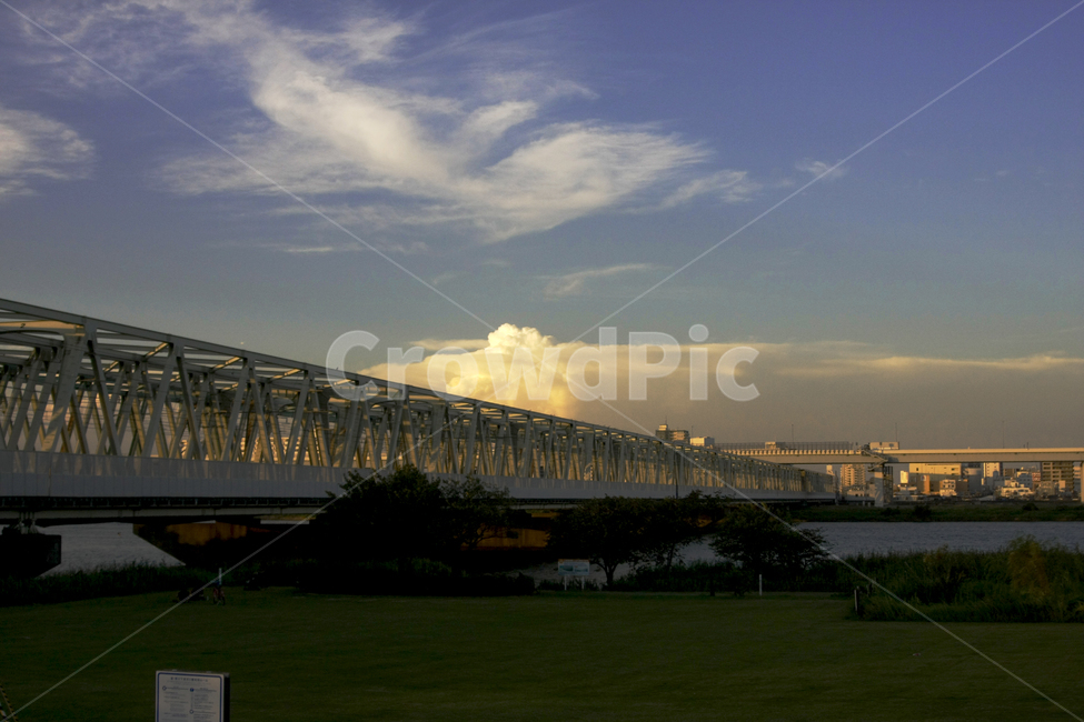 여름,일본,하늘,구름,감성,철교,석양,노을,도쿄,건축물,건물외관,exterior,building,structure,architecture,construction