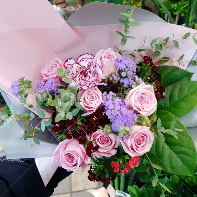꽃,꽃다발,생일선물,장미,꽃선물,꽃,flower,기념일,축하,anniversary,congratulation,celebrate,celebration