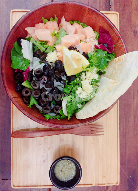 다이어트,올리브,빵,카페,연어,샐러드,채소,야채,salad,salmon,bread,diet