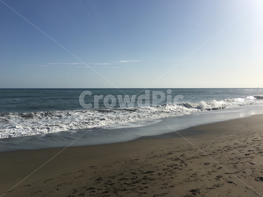 바다,파도,파란색,하늘,해변,sea,wave,sky,blue,white,자연,nature,ocean,대양,water,물,outdoors,옥외,shoreline,해안선