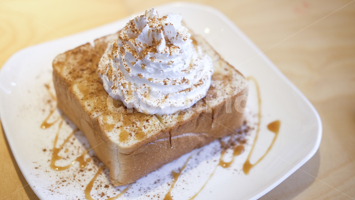 cafe,허니브레드,후식,디저트,빵,달달함,음식,식재료,요리,food,cook,meal,dishes,food reserves,빵,bread,디저트,간식,후식,dessert,snack,감성,sensible,feeling