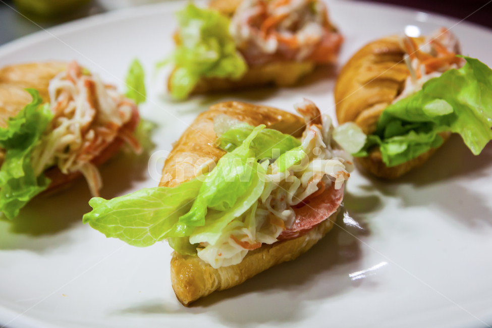 음식,food,도시락,샌드위치,빵,크루아상,한끼,식사,먹거리,snack,lunchbox,bread,croissant,meal,sandwich,음식,식재료,요리,food,cook,meal,dishes,food reserves,빵,bread,디저트,간식,후식,dessert,snack