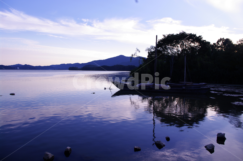 강,하늘,구름,풍경,나룻배,노을,sunset,color,자연,풍경,nature,landscape,water,물,outdoors,옥외