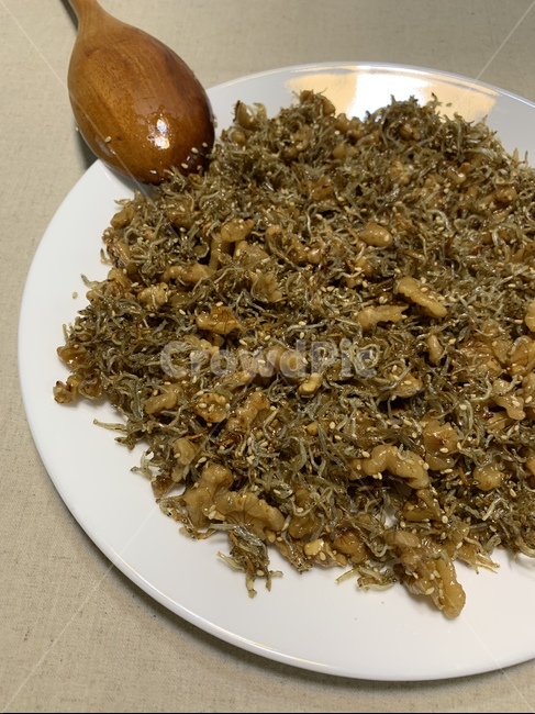 멸치볶음,밑반찬,호두멸치볶음,가정식,집밥,식품,food