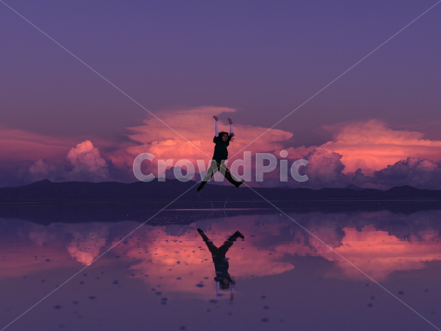 우유니,uyuni,소금사막,우유니소금사막,남미,볼리비아,salardeuyuni,우유니소금호수,소금호수,점프샷,우유니점프샷,노을,sunset,uyunisunset,핑크구름,핑크노을,반사,물반사