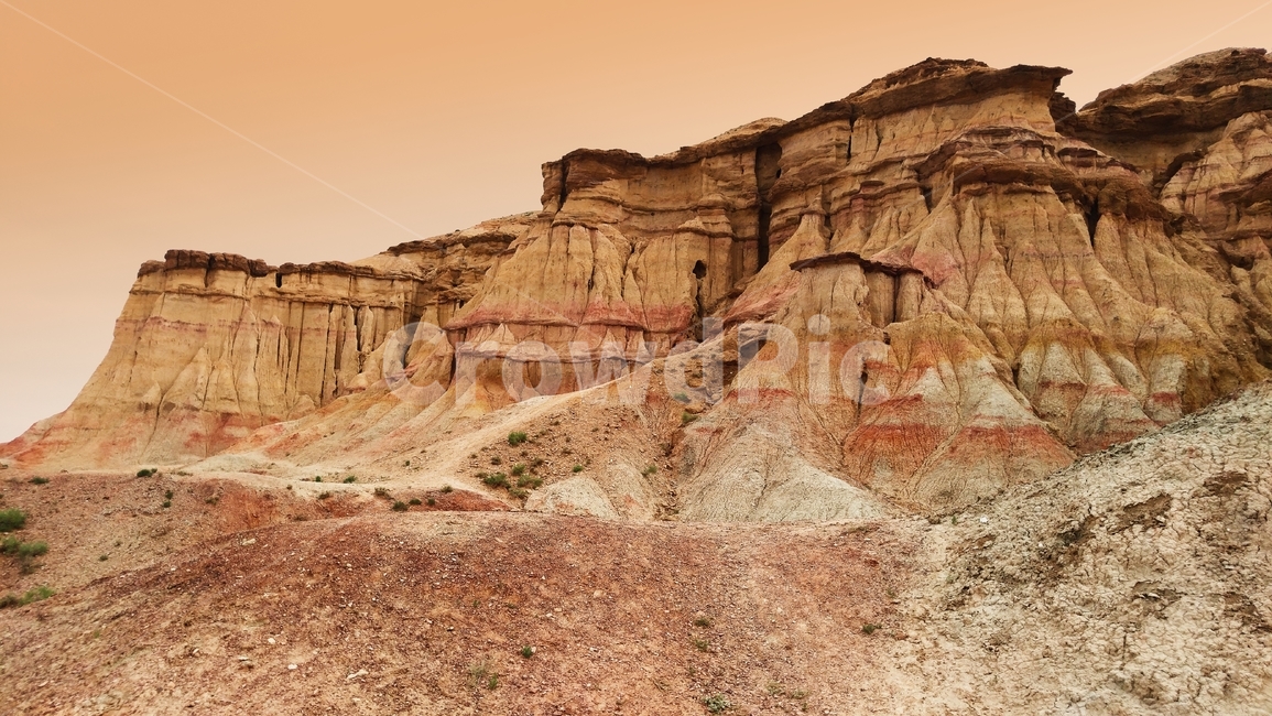 nature,자연,mesa,절벽,벼랑,낭떨어지,cliff,precipice,몽골,mongolia,건조한,dried,화성,mars,사막,desert