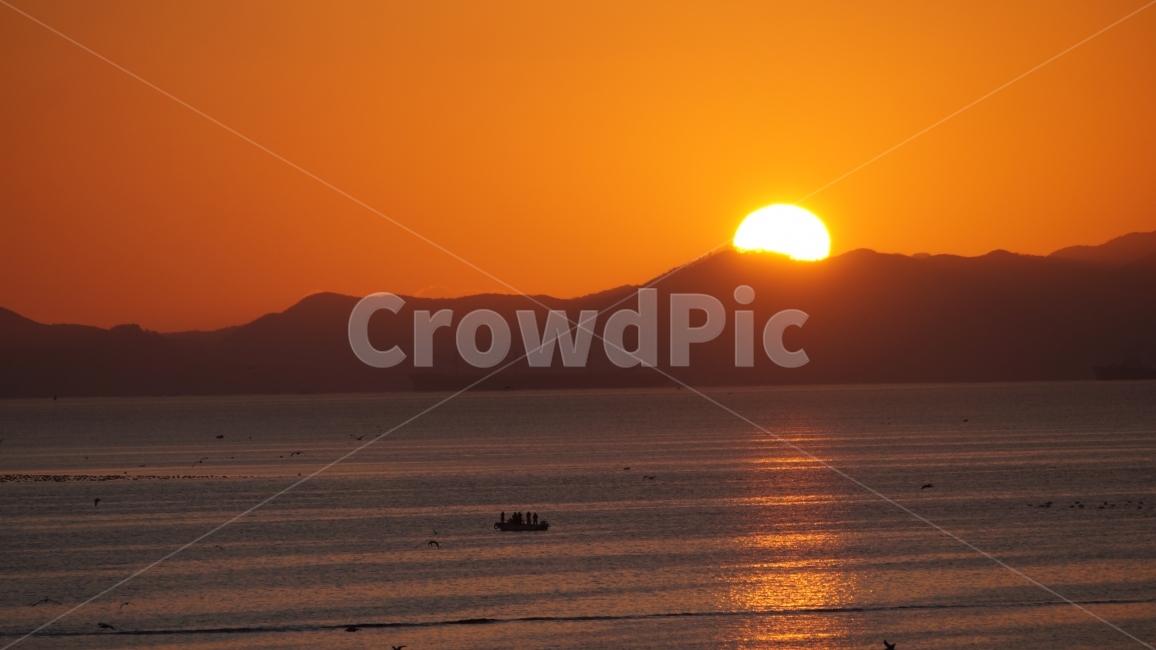 새해,일출,해돋이,자연,풍경,자연,풍경,nature,landscape,sunlight,햇빛,outdoors,옥외,sky,하늘,dusk,황혼,red sky,붉은 하늘,dawn,새벽,sunset,일몰