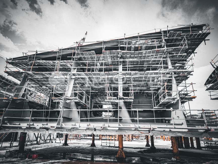 work place,outdoors,Scaffolding,shipyard,chieftain