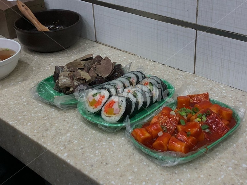 떡볶이,김밥,순대,떡튀순,분식,길거리음식,야식,음식,요리,food,음식,식재료,요리,food,cook,meal,dishes,food reserves,한식,한국음식,한국요리,korean food,korean dishes,korean meal,korean cook