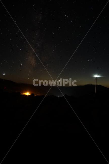 은하수,밤하늘,풍차,별,하늘,야경,산,milkyway,star,sky,midnight,nightsky,천체,천체관측,여름밤,자연,풍력,풍력발전소,발전소,wind,바람,야경,밤,풍경,nightscape,night,landscape,nature,outdoors,옥외