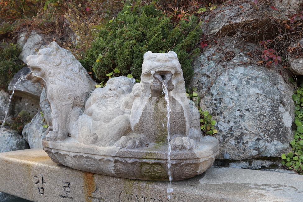 감로수,경주,샘물,불교,동상,한국전통,한국문화,korean traditional,korean culture,조각상,동상,석상,조형물,statue,bronze statue,stone statue
