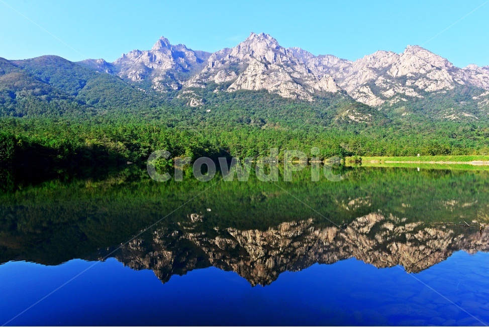 전남,영암,사자저수지,반영,월출산,저수지,가을,파란하늘,nature,자연,outdoors,옥외,water,물,mountainrange,산맥,mountain,산,기암괴석,자연,풍경,nature,landscape