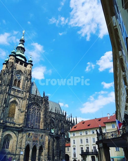 체코,프라하,비투스성당,배경,풍경,하늘,유럽,자연,구름,건축양식,문화유산,czechrepublic,prague,vituscathedral,background,scenery,sky,europe,nature,cloud,astyleofarchitecture,culturalheritage,gothicstyle,랜드마크,landmark,tourist attraction,해외,외국,세계,foreign,oversea,world,세계랜드마크,해외랜드마크,외국랜드마크,world landmark,world tourist attraction,종교,신앙,religion,belief,faith,downtown,도심,town,도시,urban,어반,building,건물,city,시티,architecture,건축물,tower,탑,steeple,뾰족한 탑,spire,첨탑