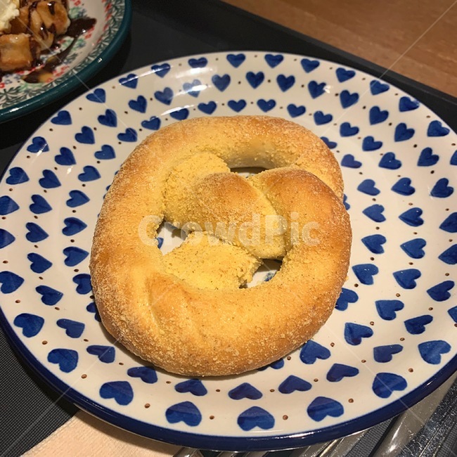 bread,빵,food,음식,디저트,프레즐,치즈프레즐