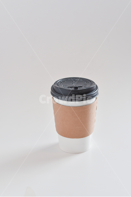 커피,종이컵,테이크아웃,따뜻한,coffee,일회용,아메리카노,카페,뜨거운,coffeecup,커피컵,cup,컵,원두,원두커피,뜨거운음료,포장용기,따뜻뜻한커피,일회용용기,패키지,디자인,목업,배달용기,배달,플라스틱,오브젝트,식기,커피,카페,coffee,cafe