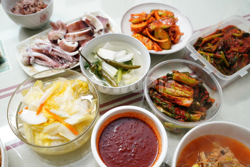 집밥,한식,음식,요리,정성,먹방,야채,백김치,김치,한국,식사,먹거리,음식,식재료,요리,food,cook,meal,dishes,food reserves,한식,한국음식,한국요리,korean food,korean dishes,korean meal,korean cook