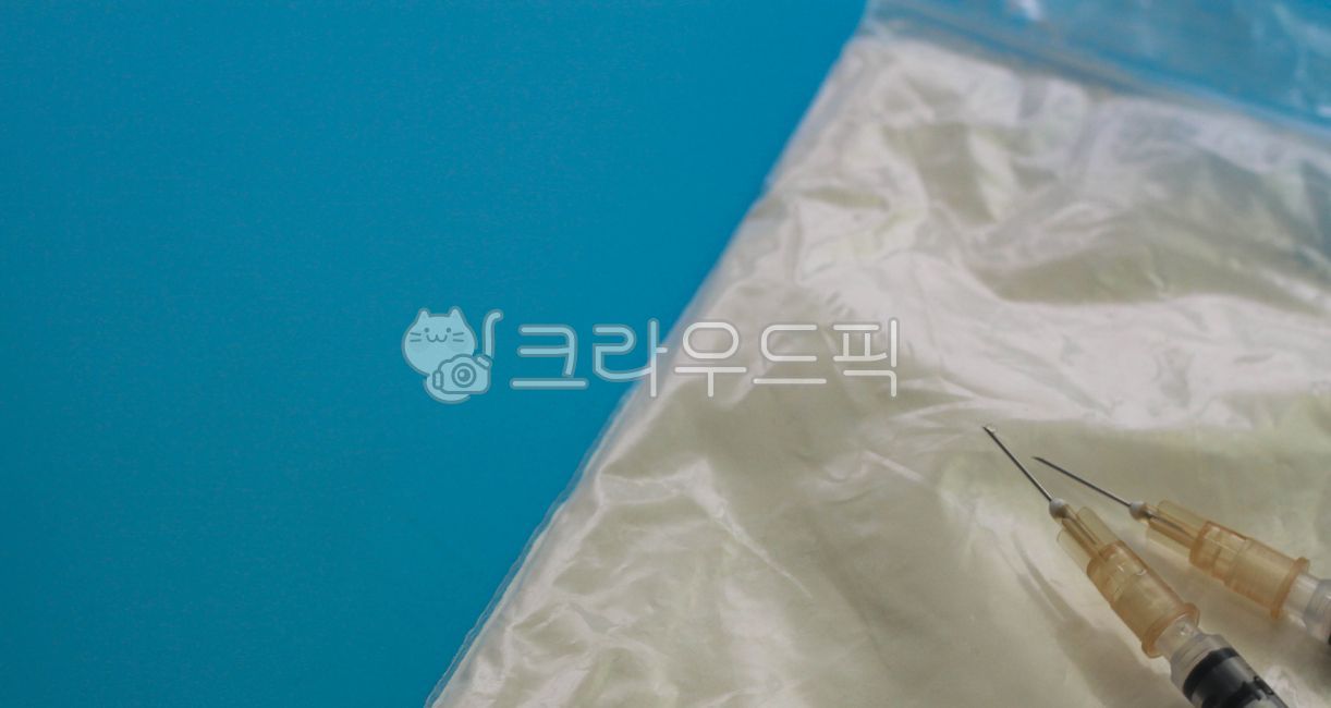 syringe,dosage,Production,concept,drug addiction,Addicted,drug