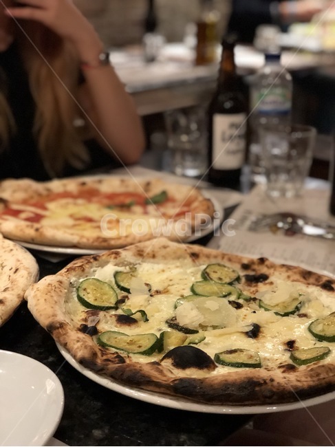 pizza,피자,음식,food,영국음식,영국,페퍼로니피자,단호박피자,요리,cooking,dish,음식,식재료,요리,food,cook,meal,dishes,food reserves