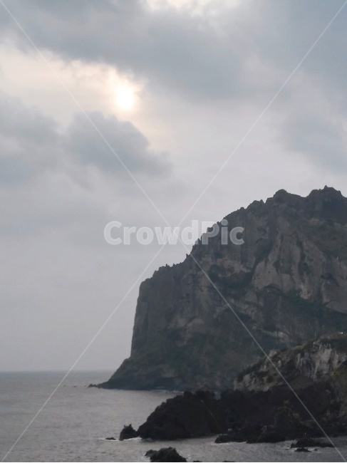 일출,성산일출봉,해,흐린일출,자연,풍경,제주도,흐림,안개
