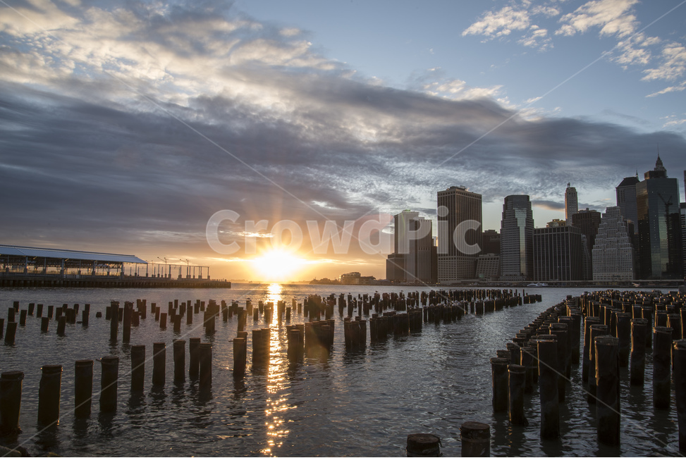 water,물,waterfront,워터프론트,pier,포트,port,dock,flare,플레어,light,빛,뉴욕,강,일몰,하늘,newyork,sunset,sun,landscape,도시,풍경,city,landscape