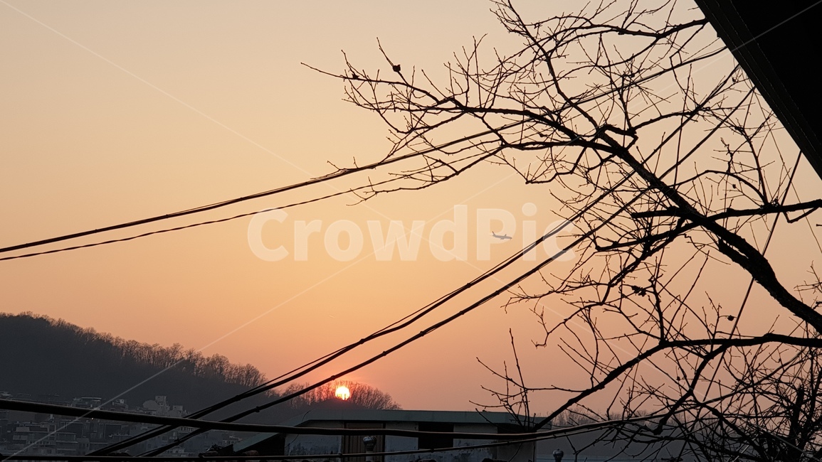 노을,일몰,석양,sunset,sun,태양,자연,풍경,nature,landscape,outdoors,옥외,sunlight,햇빛,sky,하늘,dusk,황혼,dawn,새벽,red sky,붉은 하늘