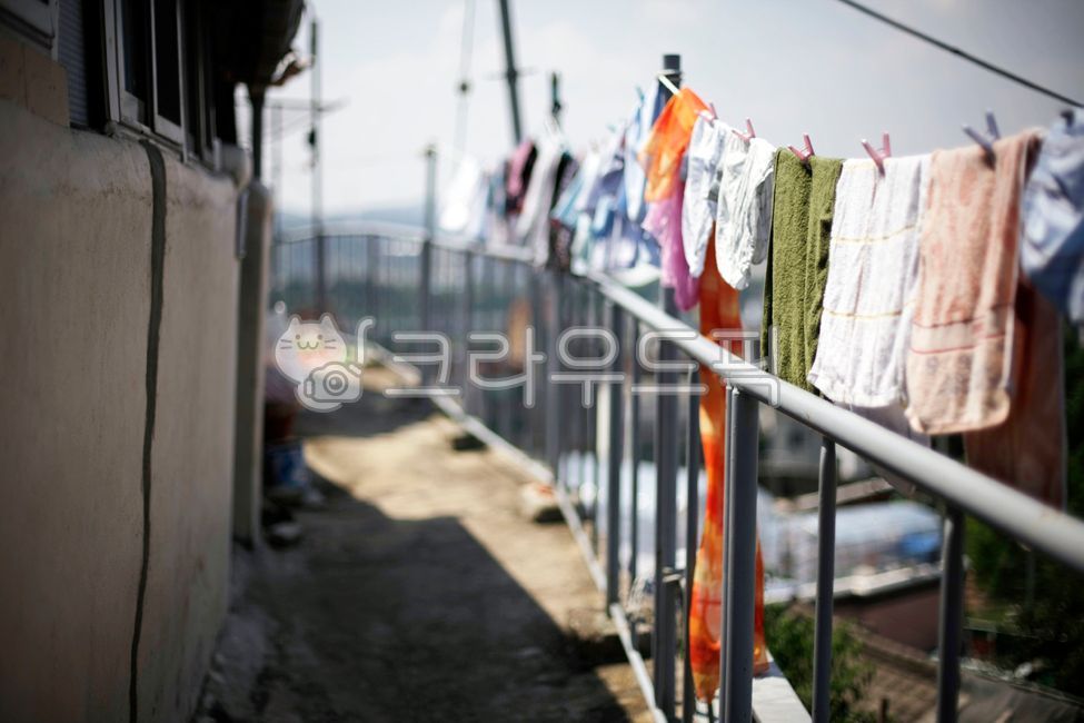 재개발,재건축,골목길,세탁물,회색,어두운,redevelopment,reconstruction,alleyways,laundry,gray,dark