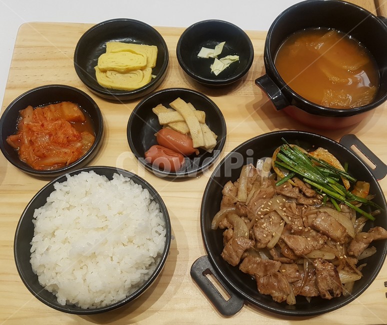 스테이크,백반,푸드코트,밥,고기