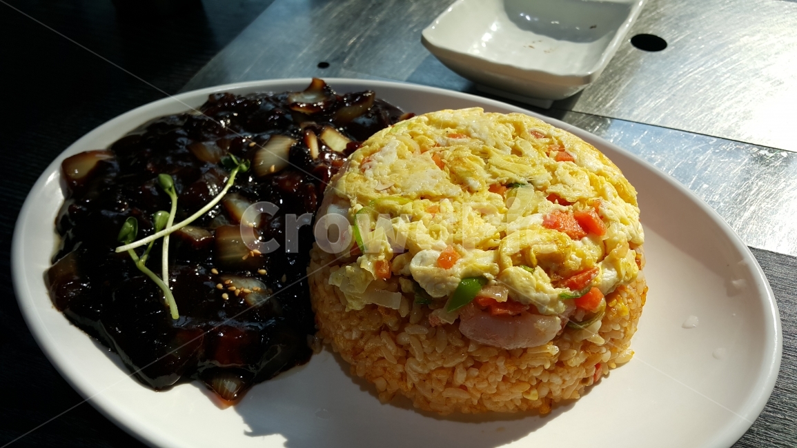 중국집,요리,식사,식당,레시피,recipe,food,rice,볶음밥,새우볶음밥,짜장볶음밥,짜장,중국요리,cook,cooking,chinese,dishes,점심,점심메뉴,점심식사,그릇,접시,테이블,일상,데일리,daily,분식,맛있는,맛있다,맛있게,tasty,delicious,음식,반찬,끼니,한끼,맛집,음식,식재료,요리,food,cook,meal,dishes,food reserves,중식,중국음식,중화요리,chinese food,chinese dishes,chinese meal,chinese cook