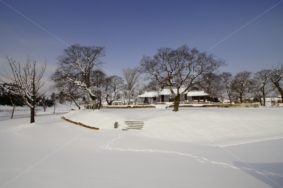 무장현관아와읍성,고창군,설경,문화재,풍경,겨울,계절,winter,season,자연,풍경,nature,landscape,한국자연풍경,한국자연경관,korea nature landscape,outdoors,옥외,weather,날씨
