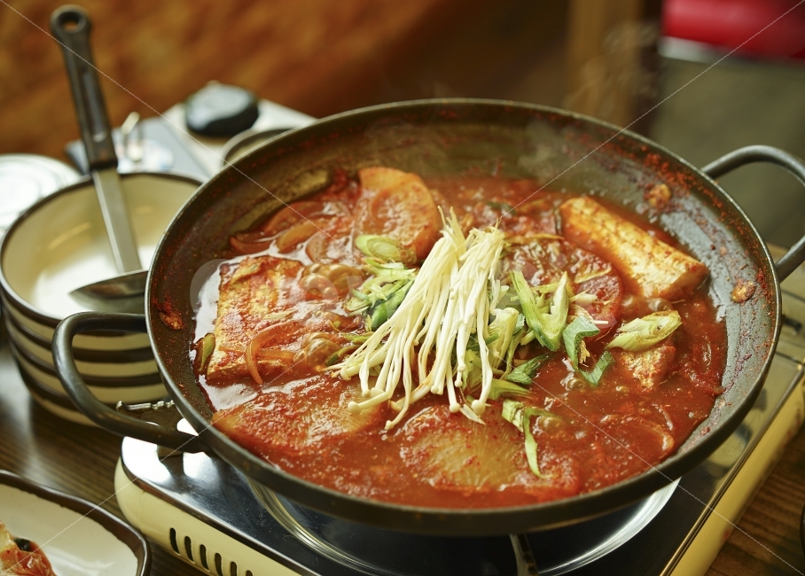 식사,갈치조림,생선,먹방,조림,음식,푸드,매콤,건강,갈치,밥도둑,음식,식재료,요리,food,cook,meal,dishes,food reserves,수산물,해산물,fishery products,seafood,한식,한국음식,한국요리,korean food,korean dishes,korean meal,korean cook