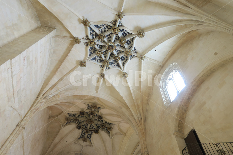 스페인,spain,españa,산티아고순례길,순례길,caminodesantiago,camino,건축물,건축,architecture,arquitectura,대성당,성당,부르고스대성당,부르고스,burgos,교회,장식,decoration,아치,arched,아치형