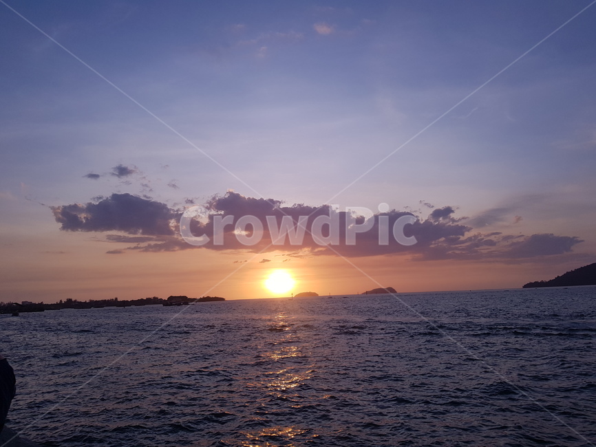 일몰,황혼,자연,하늘,햇빛,바다,선셋,노을,water,sunset,sun,sky,river,ocean,자연,풍경,nature,landscape,outdoors,옥외,sunlight,sunset,red sky,붉은 하늘,sky,dusk,dawn,새벽