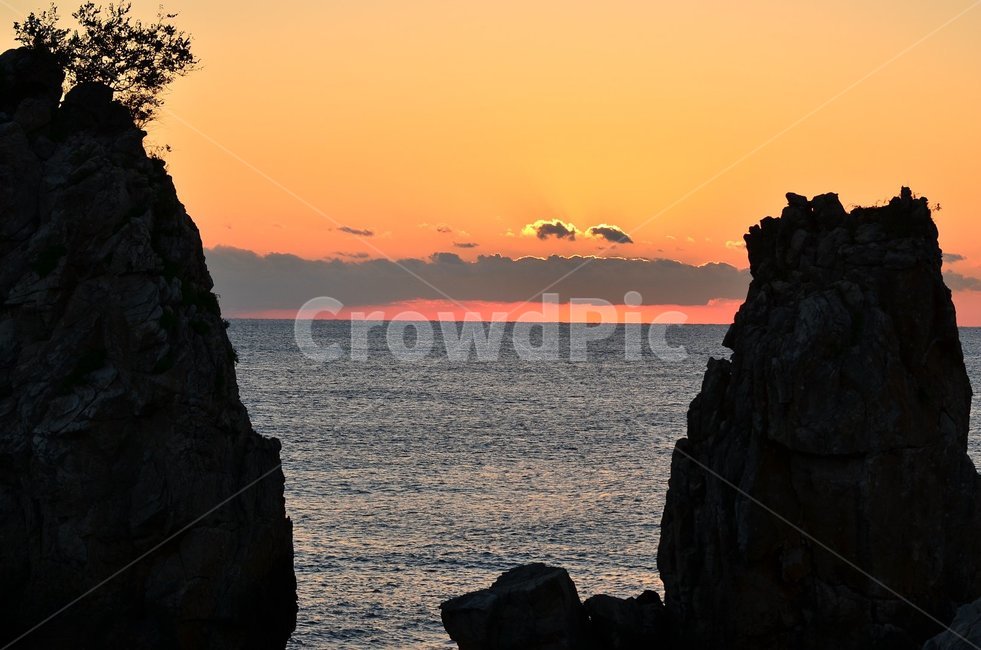 바다,여명,겨울,일출,한국풍경,자연,풍경,nature,landscape,한국자연풍경,한국자연경관,korea nature landscape,실루엣,그림자,silhouette,shadow,outdoors,옥외,cliff,낭떠러지,promontory,곶