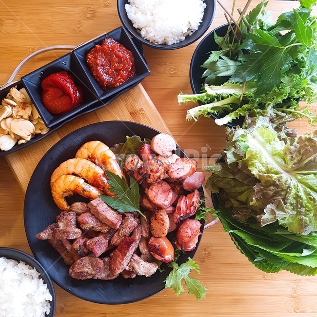 요리,고기,새우,캠핑,숯불구이,상추,쌈,음식,식재료,요리,food,cook,meal,dishes,food reserves