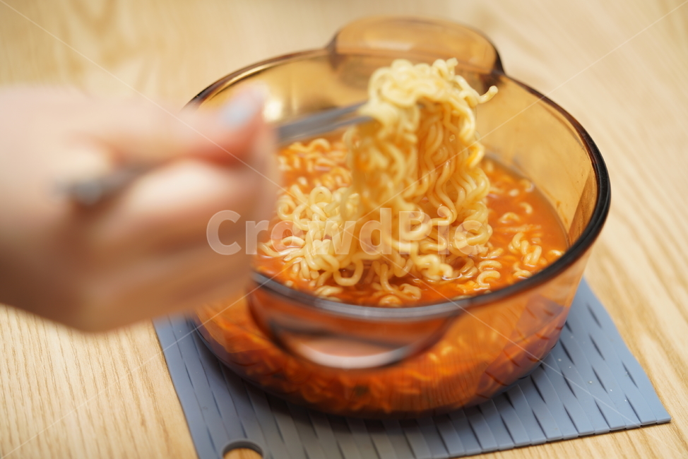 라면,음식,식사,인스턴트,먹거리,면요리,국물,noodle,간식,food,bowl,사발,음식,식재료,요리,food,cook,meal,dishes,food reserves,면류,면요리,noodles