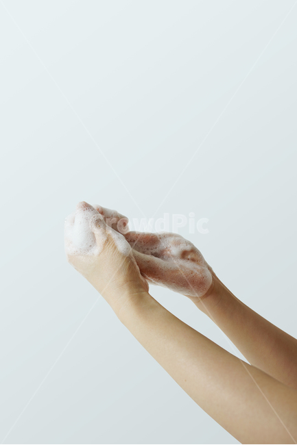 손,손소독,손씻기,공중보건,위생,비누거품,거품,비누,청결,누끼,보건,의료,헬스케어,건강,감염,핸드워시,손청결,hand,wash,bubble,human,health,medical,clean,사람,인물,인간,human,person,신체일부,몸,body
