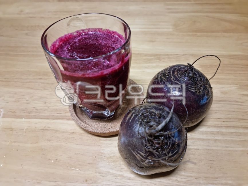 red beat,plant,beat,hatbeat