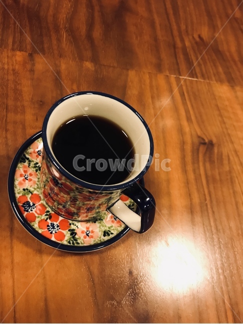 커피한잔,여유,목재테이블,커피잔,커피,커피,카페,coffee,cafe