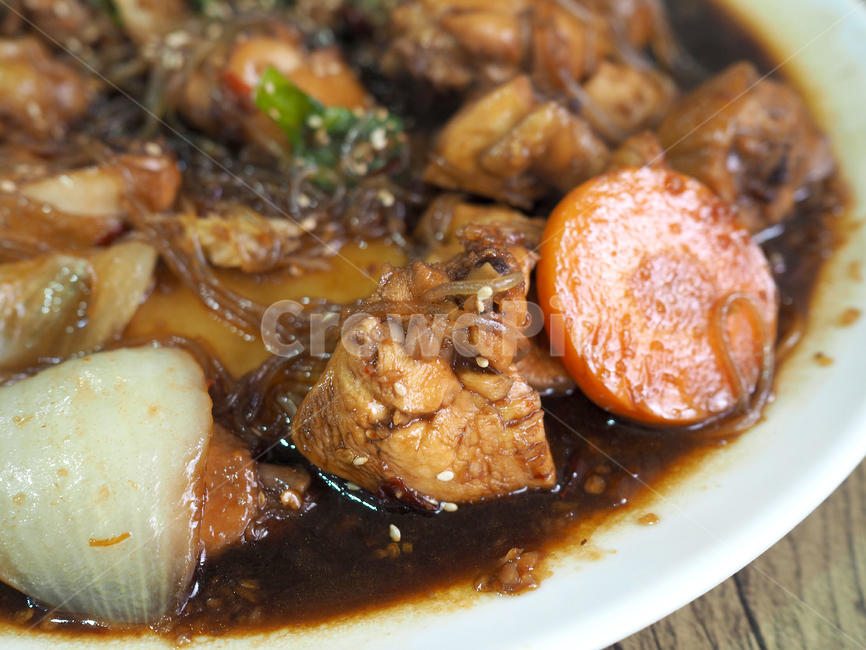 찜닭,닭요리,닭도리탕,한국음식,야채찜닭,안동찜닭,요리,음식,간장찜닭,식사,한식,육류,고기,한국요리,food,koreanfood,chicken,cook,meal,음식,식재료,요리,food,cook,meal,dishes,food reserves,한식,한국음식,한국요리,korean food,korean dishes,korean meal,korean cook