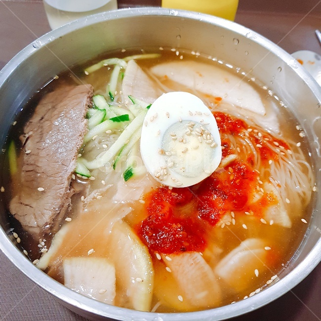 물냉면,한식,여름,겨울,음식,음식,식재료,요리,food,cook,meal,dishes,food reserves,면류,면요리,noodles