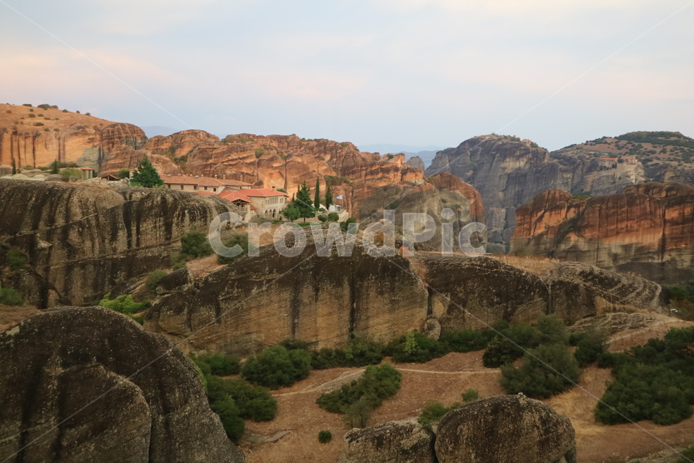 자연,nature,바위산,풍경,멋진,수도원,종교,자연,풍경,nature,landscape,해외,외국,세계,foreign,oversea,world,세계자연풍경,해외자연풍경,외국자연풍경,world nature landscape