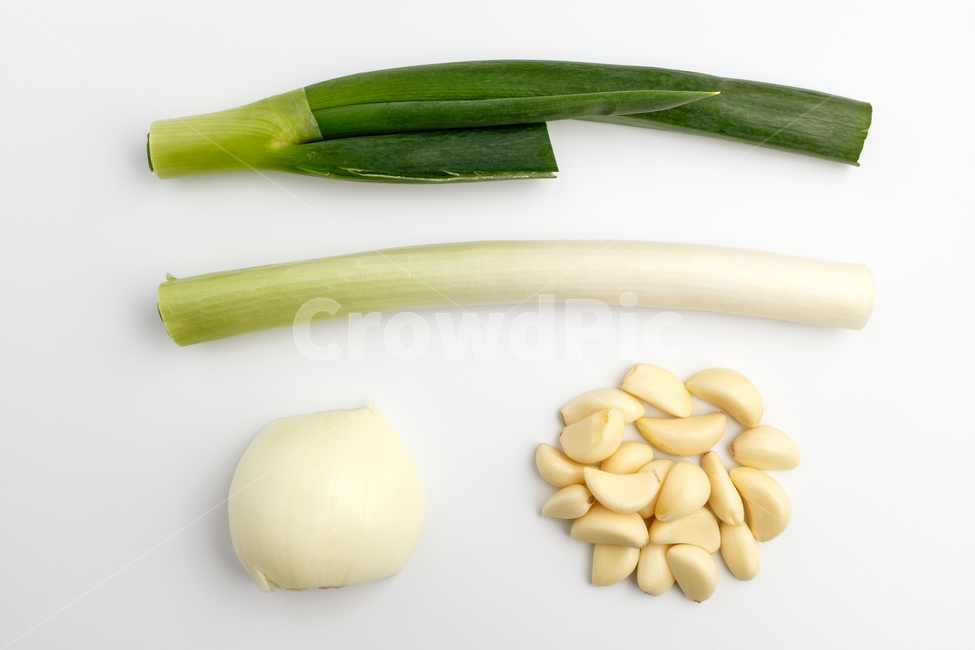 파,양파,마늘,대파,생양파,생마늘,채소,뿌리,줄기,식물,구근식물,야채,건강한,음식,날것,재료,식재료,음식재료,양념,클로즈업,신선한,식품,잘익은,매운,하얀색,노란색,초록색,향,채식,식용