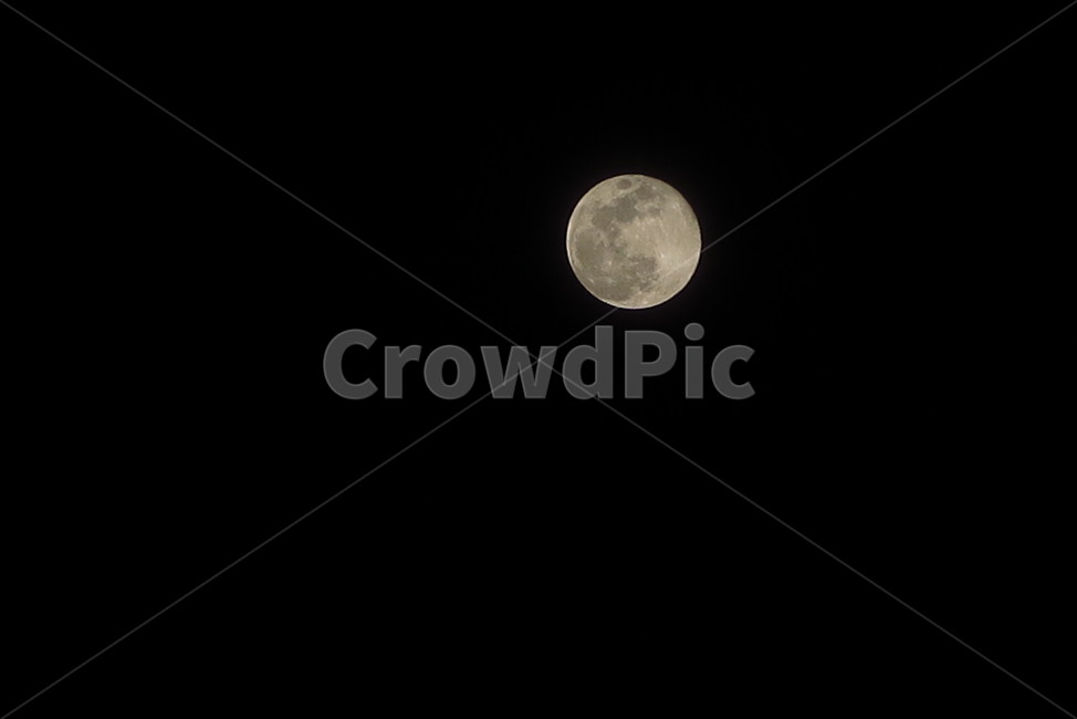 달,보름달,하늘,moon,fullmoon,자연,슈퍼문,nature,밤하늘,nightsky,야경,밤,풍경,nightscape,night,landscape,outdoors,옥외,outer space,대기권 밖,universe,우주,astronomy,천문학