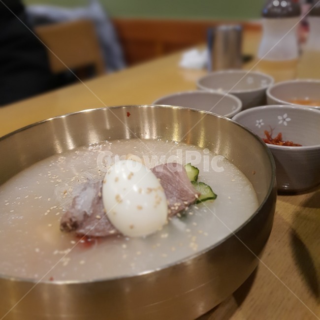 bowl,사발,food,음식,dish,요리,meal,식사,냉면,noodle,한식,한국,koreanfood,korea,음식,식재료,요리,food,cook,meal,dishes,food reserves