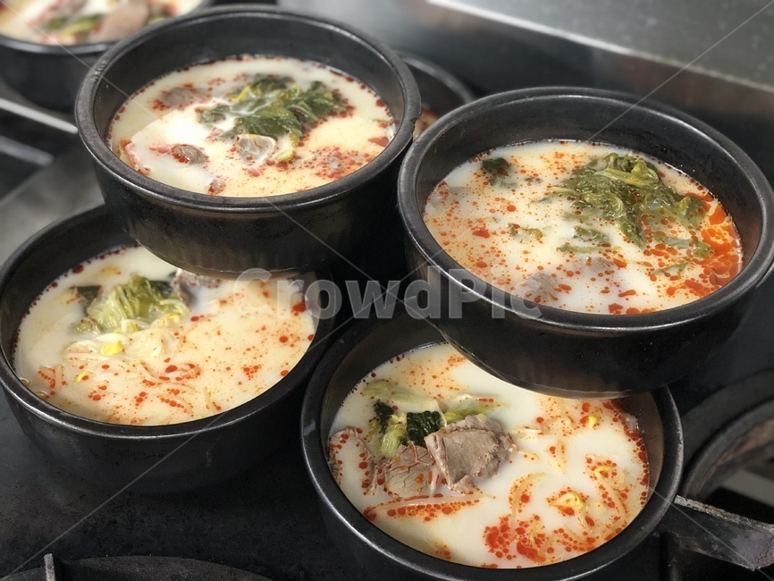 우거지,해장국,뚝배기,음식,요리