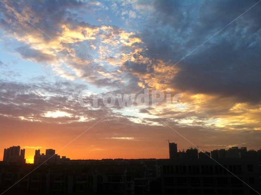노을,하늘,풍경,역광,시간,도시,풍경,city,landscape,nature,자연,sunlight,햇빛,outdoors,옥외,sky,dusk,황혼,red sky,붉은 하늘,dawn,새벽,sunset,일몰